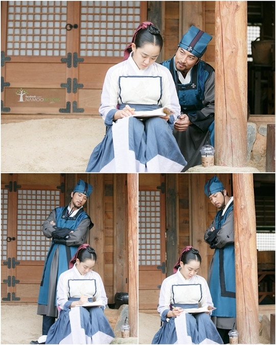 문근영(영화배우/탤런트),박건형(영화배우/뮤지컬배우)
MBC 월화드라마 ‘불의 여신 정이’(극본 권순규, 연출 박성수)에 출연 중인 문근영의 놀라운 집중력을 짐작케하는 사진이 공개됐다.