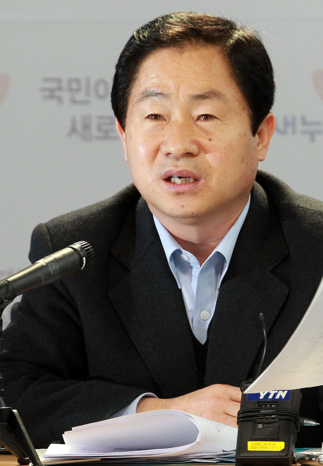 주광덕(정당인/전국회의원)
President Park Geun-hye has appointed a former ruling party lawmaker as her new secretary for political affairs, an official said Tuesday.
