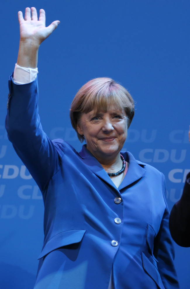앙겔라메르켈(AngelaMerkel/정치인/독일총리)
German Chancellor Angela Merkel cemented her position as Europe’s de facto leader on Sunday by cruising to election victory for a third term in office.