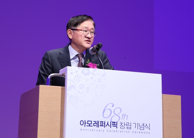 서경배(기업인/아모레퍼시픽그룹대표이사회장)
The nation’s first homegrown cosmetics maker, which has never lost its No. 1 market position, represents the very history of Korea’s beauty industry and trends over the past six decades.