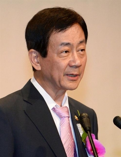 진영(정무직공무원/국회의원/보건복지부장관/새누리당국회의원)
진영 보건복지부 장관이 25일 사우디아라비아 방문을 마치고 인천공항을 통해 귀국하는 길에 기자들에게 입을 열었다.