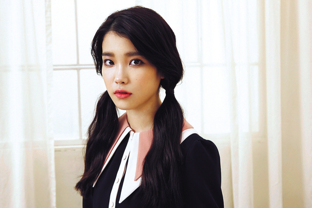 아이유(이지은/가수)
올 하반기 가요계는 아이돌 그룹부터 베테랑 싱어송라이터들까지 별들의 전쟁이 될 전망이다.