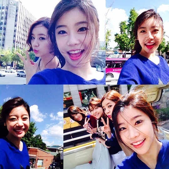 유라(좌부터/김아영/가수/걸스데이),민아(방민아/가수/걸스데이),혜리(이혜리/가수/탤런트/걸스데이),소진(박소진/가수/걸스데이)
소진은 25일 자신의 트위터에 “이층버스 타고 서울투어 중, 서울구경에 신난 우리, 오늘 뷰티풀 서울입니다”라는 글과 함께 사진을 올렸다.