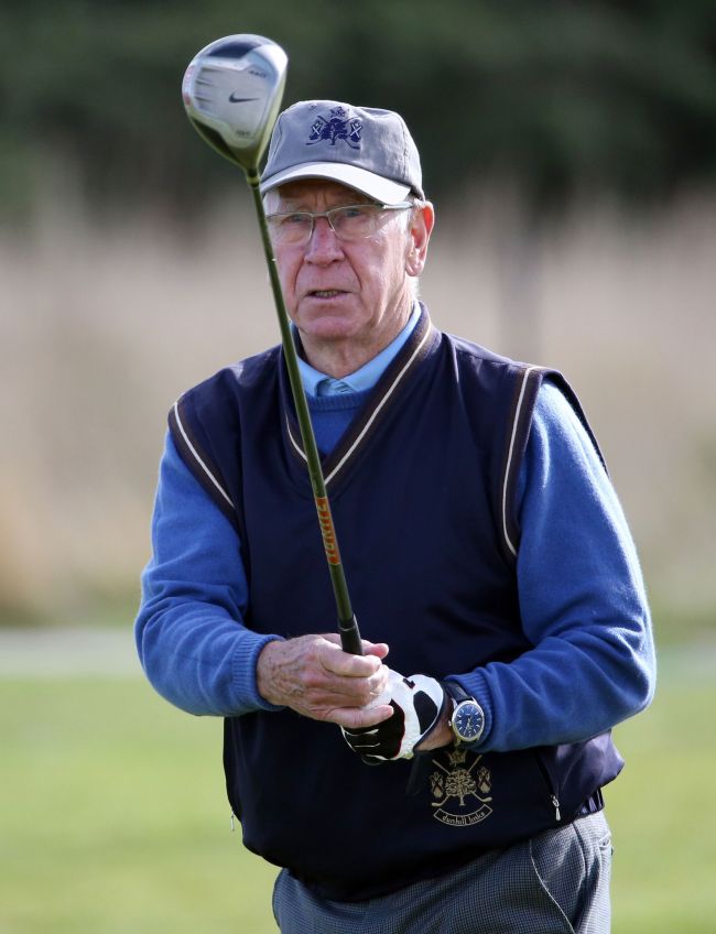 바비찰튼(BobbyCharlton/전축구선수)
Former English footballer Bobby Charlton looks on as he takes part in the Alfred Dunhill Links Golf Championships on The Old Course at St. Andrews in Scotland on Thursday.   (AFP-Yonhap News)