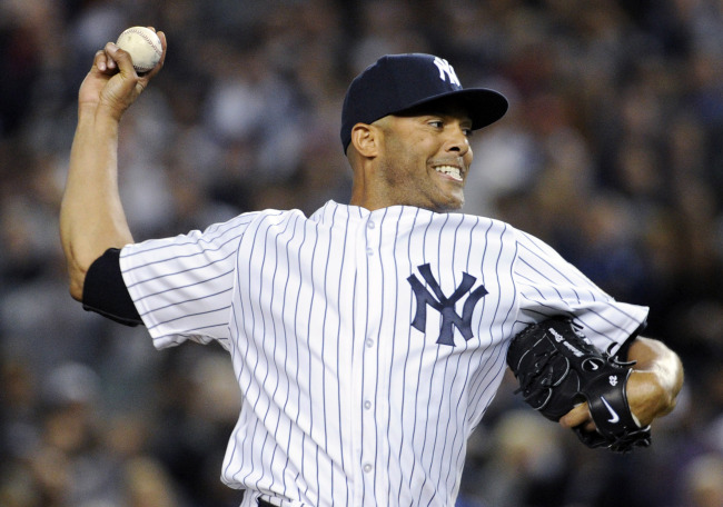 마리아노리베라(MarianoRivera/야구선수/뉴욕양키스투수)
New York Yankees pitcher Mariano Rivera, who is retiring at the end of the season, delivers the ball in the eighth inning against the Tampa Bay Rays at Yankee Stadium in New York on Thursday.   AP-Yonhap News