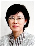 최연혜(정당인/전대학총장)
코레일(한국철도공사) 신임 사장에 최연혜(57) 한국교통대(전 철도대학) 교수가 내정됐다. 코레일 114년 역사상 첫 여성 수장이다. 최 사장 내정자는 2일 공식 취임할 예정이다. 코레일은 이로써 정창영 전 사장이 지난 6월 사임한 이후 석 달 만에 새 수장을 맞게 됐다.