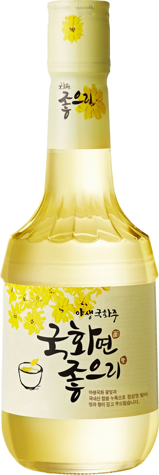 LG생활건강은 단 한번의 클렌징으로 화장을 완벽하게 지울 수 있는 워터 타입의 클렌징 화장품 ‘숨37 에센셜 클렌징워터(400㎖ㆍ2만8000원선)’를 출시했다