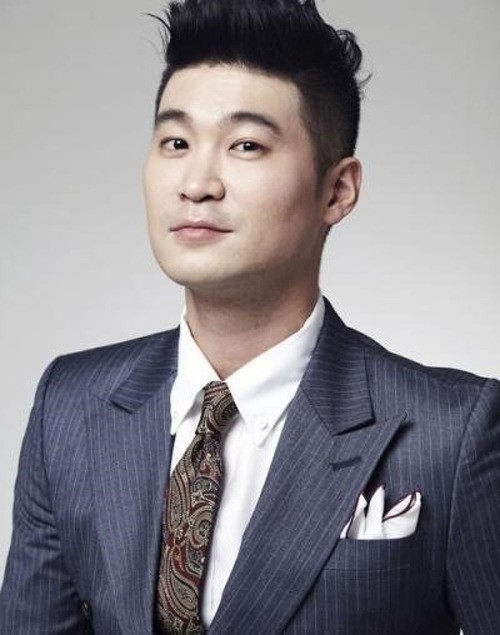 최자(최재호/가수/다이나믹듀오)
최근 설리와의 열애설로 곤욕을 치른 다이나믹 듀오 멤버 최자가 심경글을 남겼다.