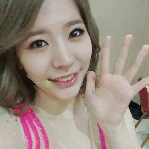 써니(이순규/가수/소녀시대)
걸그룹 소녀시대의 멤버 써니가 MBC 예능프로그램 ‘세상을 바꾸는 퀴즈’(이하 ‘세바퀴’) 일일MC로 나선다.