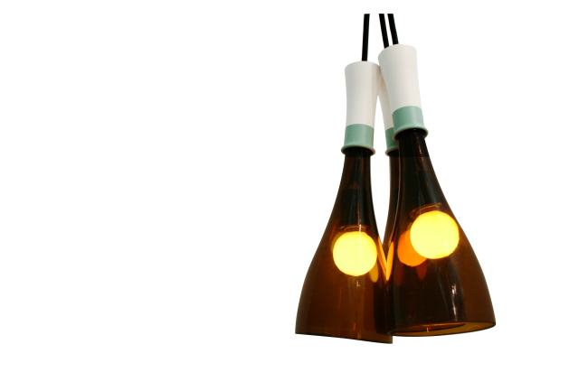 “Chime Pendant” (2009) (Manontanto)