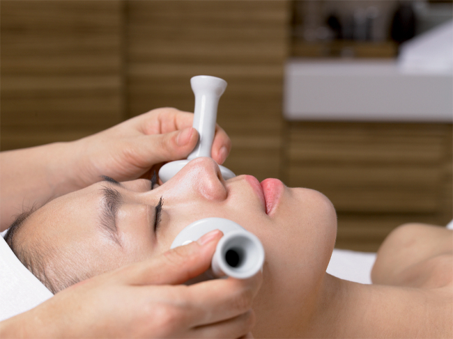 Korean traditional medicine has found popular application in the beauty industry in Korea.