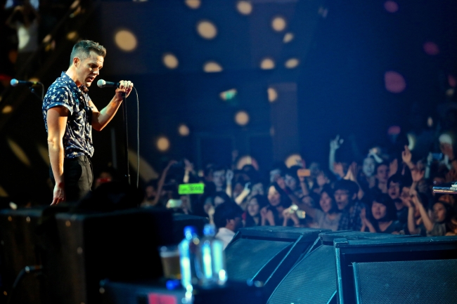 The Killers perform their first concert in Korea on Saturday in the Olympic Hall at the Seoul Olympic Park.   Hyundai Card