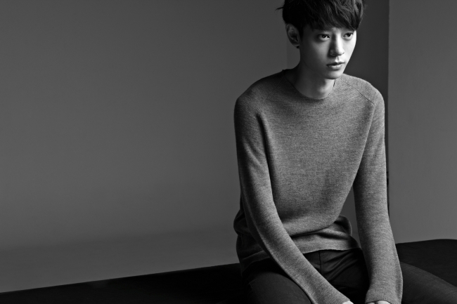 정준영(가수)
슈퍼스타K4‘의 스타 정준영(24)에게 키와 몸무게를 물었다. 60㎏, 183㎝이라고 했다. 보통사람에게는 가능하지 않은 수치다. 먹어도 안 찐다고 했다. 그의 첫인상은 마치 인형 같은 느낌이다. 예쁘게 생긴 남자다.