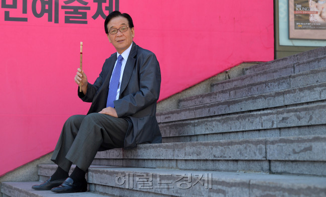 피리명인 정재국 인터뷰.<br />이상섭 기자. babtong@heraldcorp.com
피리명인 정재국 인터뷰.
이상섭 기자. babtong@heraldcorp.com
피리명인 정재국 인터뷰.
이상섭 기자. babtong@heraldcorp.com