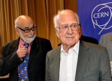 Belgian physicist Francois Englert(left), and British physicist Peter Higgs (AP-Yonhap News)
