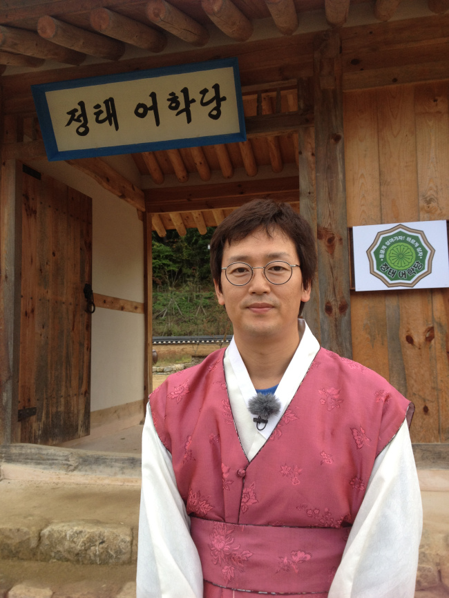 김정태(김태욱/영화배우/탤런트)
배우 김정태가 MBC ‘웰컴 투 한국어학당-어서오세요’를 통해 금요일밤 예능 MC로 시청자와 만난다.
