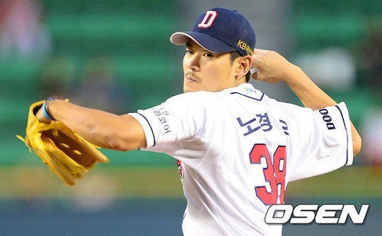 노경은(야구선수/두산베어스투수)
프로야구 준플레이오프(5전3승제)에서 2패의 벼랑 끝에 몰린 두산 베어스가 3년 전 기적 재현에 나선다. 선봉은 11일 잠실구장에서 벌어지는 준PO 3차전 선발이 유력한 노경은이다.