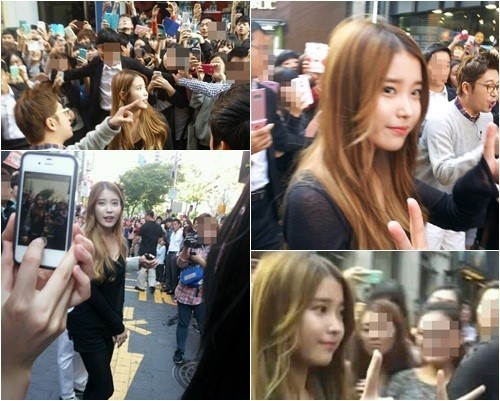 아이유(이지은/가수)
9일 온라인 게시판에는 “명동 아이유 게릴라 데이트 목격담”이라는 내용의 글과 사진들이 누리꾼들의 이목을 끌고 있다. 이날 아이유는 서울 명동에서 KBS2 ‘연예가 중계’ 게릴라 데이트를 촬영한 가운데 촬영 모습이 시민들의 카메라를 통해 공개됐다.