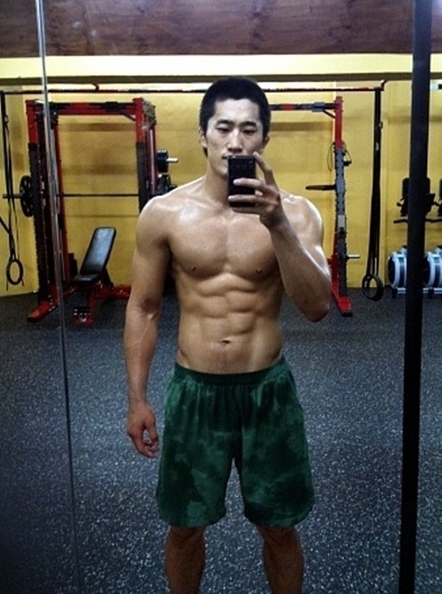 김동현(이종격투기선수)
격투기선수 김동현이 UFC출전을 앞두고 ‘남다른’ 각오를 밝혀 화제다.