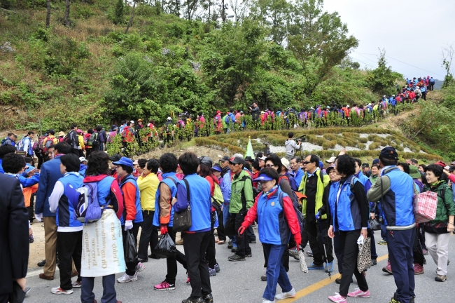 충북 제천(堤川)은 월악산ㆍ소백산ㆍ치악산 등 높은 산으로 둘러싸인 분지 형태의 지역이다
