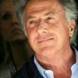 더스틴호프만(DustinHoffman/영화배우/영화감독)
할리우드 유명 배우 더스틴 호프만이 ‘코리안 몬스터’ 류현진(LA 다저스)이 선발 등판한 세인트루이스 카디널스와의 내셔널리그 챔피언십시리즈(NLCS) 3차전 경기를 관람하는 모습이 포착됐다.