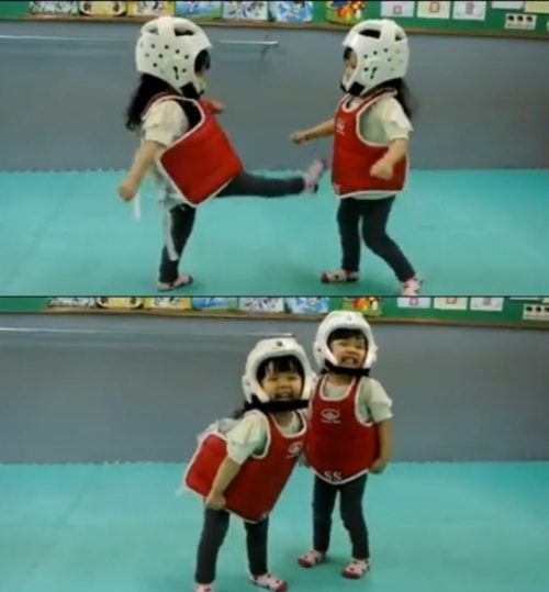 가장 귀여운 격투기 영상이 온라인에서 화제다.