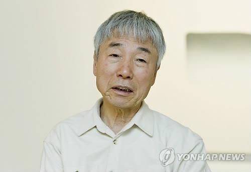 이우환(교수/화가/타마미술대학교교수)
The Ministry of Culture, Sports and Tourism has awarded artist Lee U-fan the Geumgwan Order of Culture Merit for his contributions to contemporary art.