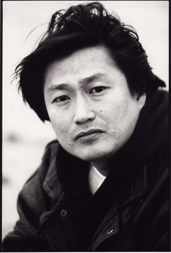 김현식(가수)
Singer Kim Hyun-sik’s posthumous album was released Monday, 23 years after his death.   Donga PR