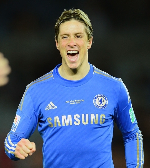 페르난도토레스(FernandoTorres/축구선수/첼시FC포워드)
토레스의 2골을 앞세워 첼시가 샬케04 원정에서 완승을 거뒀다.
