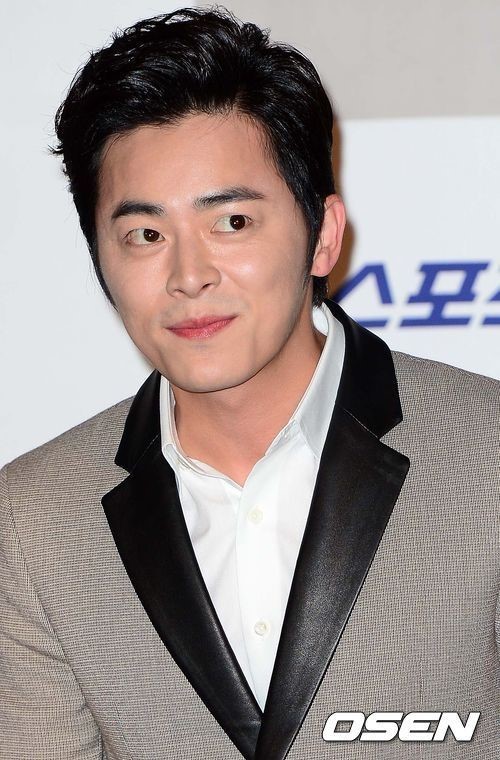 조정석(뮤지컬배우/탤런트)
배우 조정석이 김혜수를 이상형으로 꼽아 눈길을 끌었다.