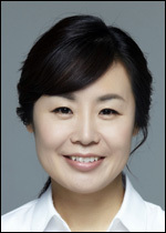 박혜린(기업인/바이오스마트회장/옴니시스템회장)
중소기업청(청장 한정화)과 중소기업중앙회(회장 김기문)는 10월의 자랑스러운 중소기업인에 박혜린<사진> 바이오스마트 회장을 선정했다고 28일 밝혔다.
