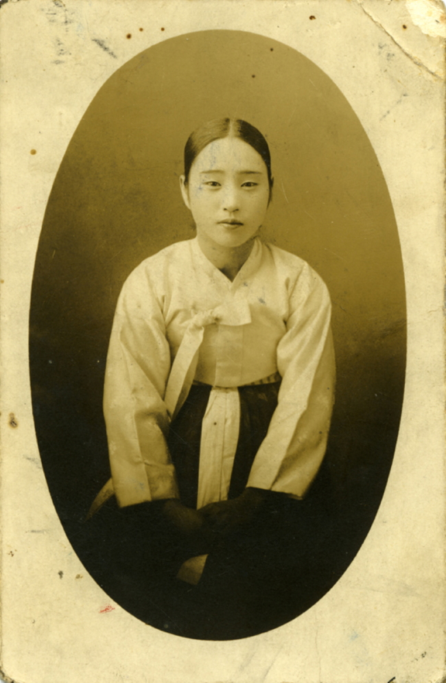 “A Female Portrait,” 1936.   Seoul Photo Festival