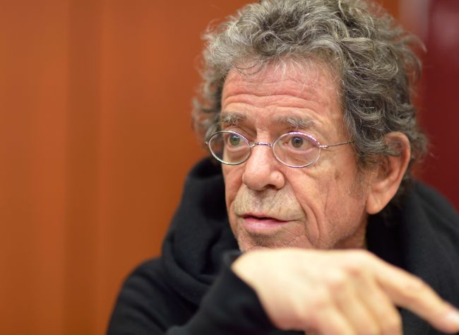 루리드(LouisFirbank/가수/벨벳언더그라운드)
U.S. Rock Star and Photographer Lou Reed gives a press conference to present his book "Rhymes" in this November 14, 2012 file photo in Paris. (AFP-Yonhap News)