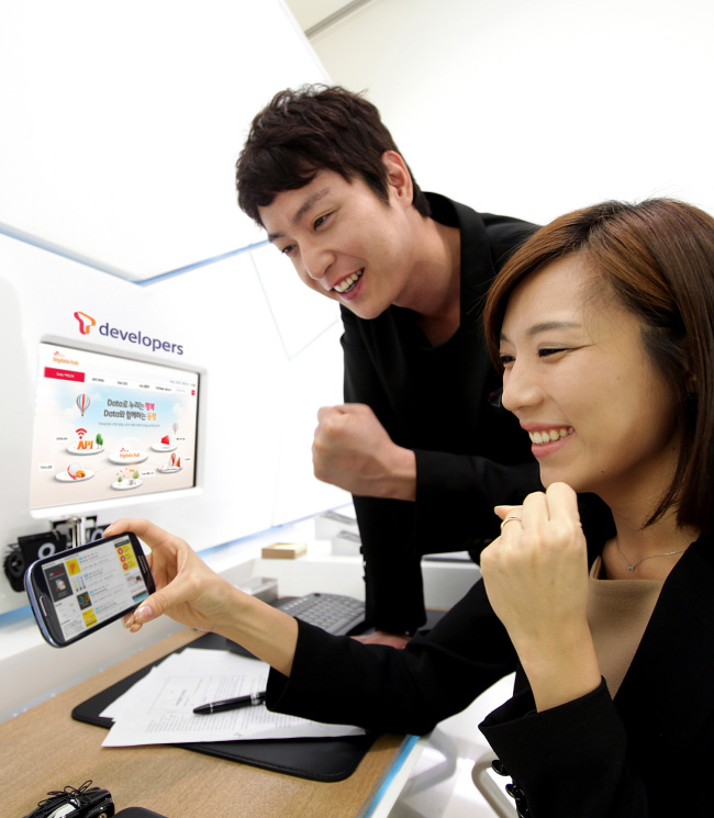 앞으로 중국집, 치킨집을 운영하는 자영업자들도 지역별 배달정보에 기반한 애플리케이션(이하 앱)을 제공받아 보다 효율적으로 영업을 할 수 있게 됐다.