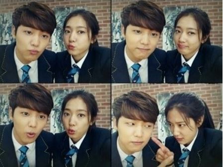 강민혁(좌부터/가수/탤런트/CNBLUE),박신혜(탤런트/영화배우)
그룹 씨엔블루 강민혁과 배우 박신혜의 셀카가 누리꾼의 관심을 끌었다.