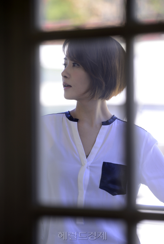 영화배우 김선아. 박해묵 기자/mook@heraldcorp.com
영화배우 김선아. 박해묵 기자/mook@heraldcorp.com
영화배우 김선아. 박해묵 기자/mook@heraldcorp.com