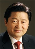 최창식(기초단체장/서울특별시중구구청장)
서울 중구(구청장 최창식ㆍ사진)는 서울시가 25개 자치구를 대상으로 실시한 ‘2013 자치구 문화관광 분야 인센티브 사업’ 평가에서 최우수구로 선정돼 6000만원의 인센티브를 교부받는다고 11일 밝혔다.
