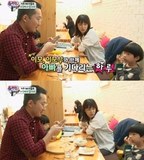 강현정(화제인물)
배우 강혜정의 여동생이 언니와 똑닮은 외모로 화제를 모으고 있다.
　