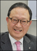윤영두(기업인/아시아나항공사장)
아시아나항공의 주최로 세계 최대 항공동맹체 스타얼라이언스의 고위 임원이 모두 서울에 모였다.