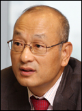 정연주(기업인/삼성물산대표이사부회장/삼성물산건설부문장)
삼성그룹의 지배구조 개편 이슈와 맞물려 자본시장의 주목을 받고 있는 삼성물산(대표이사 부회장 정연주ㆍ사진)은 건설과 상사 부문의 성장세를 바탕으로 힘찬 도약을 준비하고 있다.