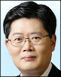 이재혁(기업인/롯데칠성음료대표이사)
롯데칠성음료(사장 이재혁ㆍ사진)는 필리핀을 강타한 태풍 ‘하이옌’으로 발생한 피해 복구를 위해 현지에 10만달러를 지원하기로 했다.