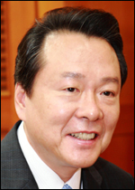 노현송(기초단체장/전국회의원/서울특별시강서구구청장)
노현송<사진> 서울 강서구청장이 정책담론집 ‘가슴을 열면 마음이 보인다’를 출간하고 오는 20일 오후 6시 30분 강서구민회관에서 출판기념회를 연다.