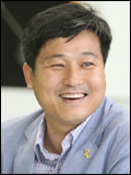 김영배(기초단체장/전별정직공무원)
서울 성북구(구청장 김영배ㆍ사진)는 한국 최초로 ‘유니세프 아동친화도시’로 공식 인증을 받는다고 18일 밝혔다.