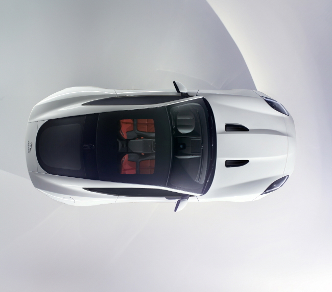 재규어‘ F-TYPE 쿠페’