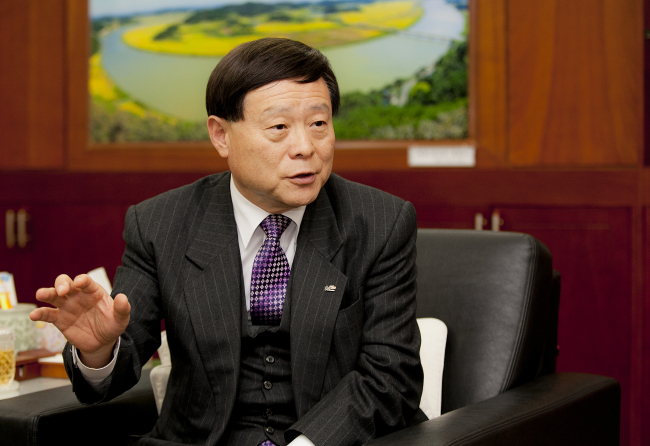 KRC CEO Lee Sang-mu speaks in an interview with The Korea Herald.   KRC