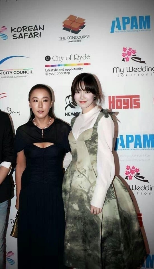 구혜선(탤런트/영화감독)
배우 겸 감독 구혜선이 시드니영화제에 참석한 사진을 공개했다.