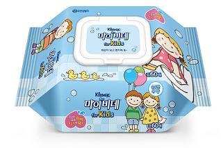 유한킴벌리(대표 최규복)는 화장실용 물티슈 신제품 ‘마이비데 키즈(for KIDS)’를 20일 출시했다.