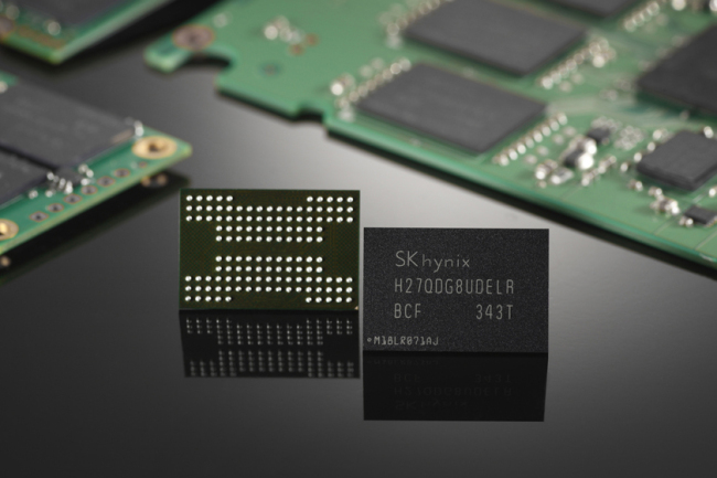 SK Hynix’s 16-nm 64-Gb MLC NAND flash.   SK Hynix