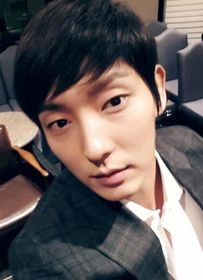 이준기(영화배우/탤런트)
배우 이준기가 ‘1박 2일‘ 출연을 검토 중이라고 알려졌다.