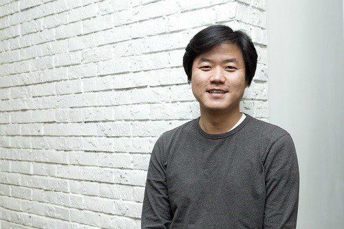 나영석(PD/CJE&M프로듀서)
나영석 PD가 ‘응답하라’ 시리즈와 ‘배낭여행프로젝트’를 기획한 이우정 작가를 칭찬하며 고마움을 표했다.
